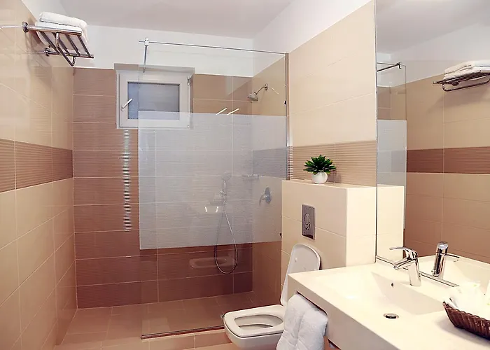 Parliament Square Otel 3*