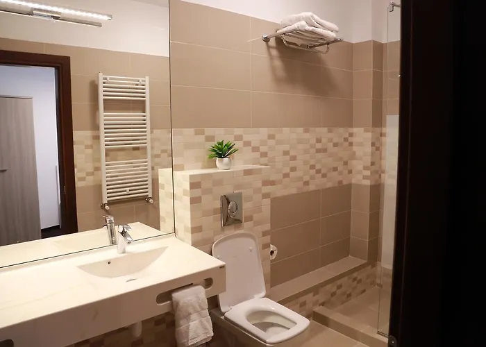 Otel Parliament Square 3*