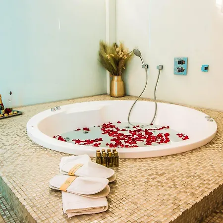 Parliament Square Hotel 3*