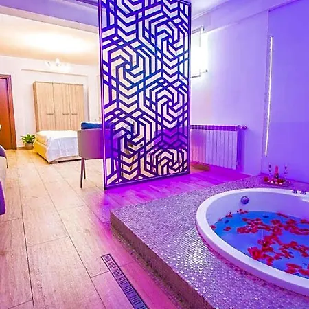 Parliament Square Hotel