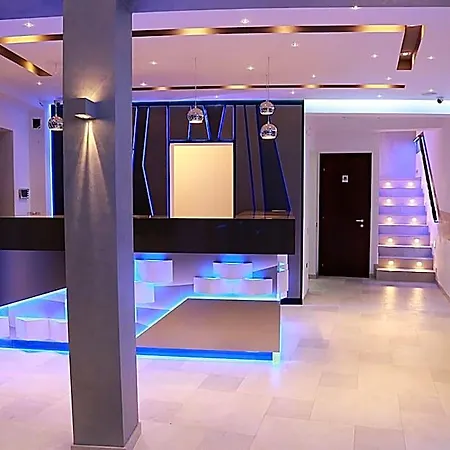 Hotel Parliament Square 3*