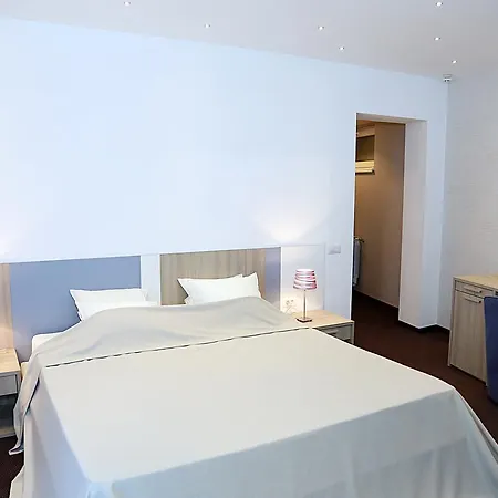 Hotel Parliament Square Bucareste