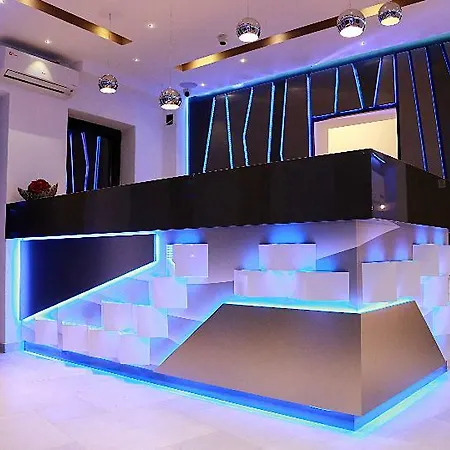 Parliament Square Hotel