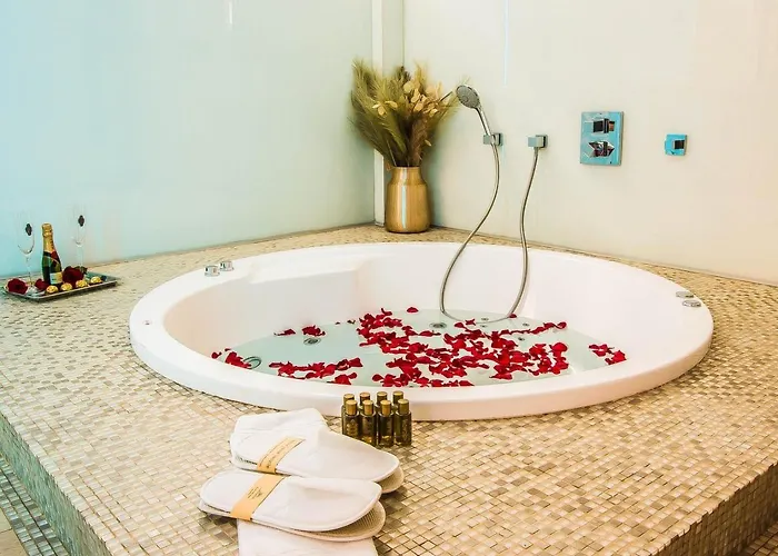 Parliament Square Hotel 3*