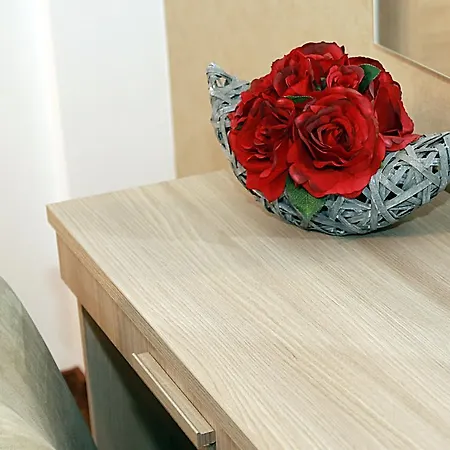 Parliament Square بوخارست