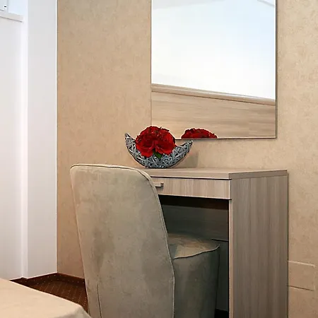 Parliament Square فندق